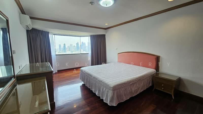 Baan Suanpetch, Bangkok, 18 Soi Sukhumvit 39, Khlong Tan Nua, Watthana, Bangkok, 2 Bedrooms, 136 sqm, Condo For Rent, by BANGKOK PROPERTY AGENTS, 500216604 - DDproperty.com