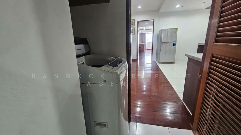 Baan Suanpetch, Bangkok, 18 Soi Sukhumvit 39, Khlong Tan Nua, Watthana, Bangkok, 2 Bedrooms, 136 sqm, Condo For Rent, by BANGKOK PROPERTY AGENTS, 500216604 - DDproperty.com