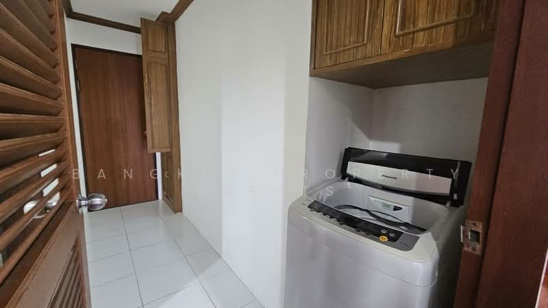 Baan Suanpetch, Bangkok, 18 Soi Sukhumvit 39, Khlong Tan Nua, Watthana, Bangkok, 2 Bedrooms, 136 sqm, Condo For Rent, by BANGKOK PROPERTY AGENTS, 500216604 - DDproperty.com