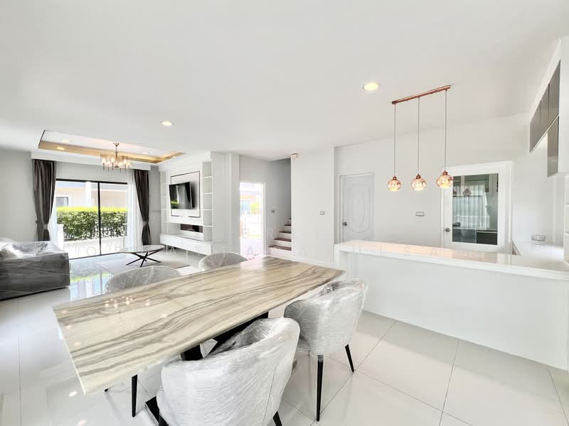 Centro Westgate, Nonthaburi, Soi 10 Leab Klong Phai, Bang Bua Thong, Bang Bua Thong, Nonthaburi, 3 Bedrooms, 195 sqm, Single Detached House For Rent, by Cherlin  Lophattarakulsart, 500216605 - DDproperty.com