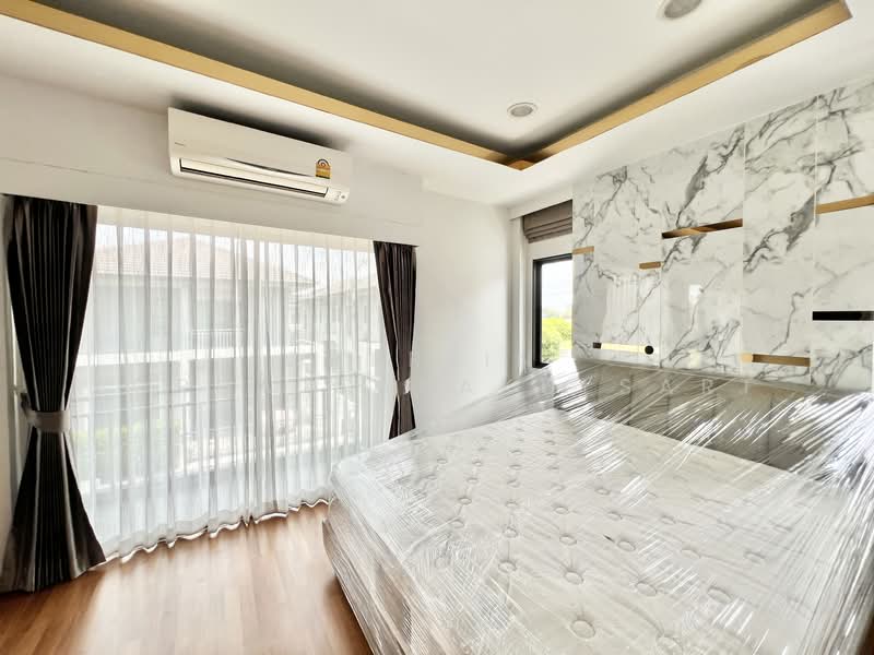 Centro Westgate : เซนโทร เวสต์เกต, นนทบุรี, Soi 10 Leab Klong Phai, บางบัวทอง, บางบัวทอง, นนทบุรี, 195 ตร.ม., บ้านเดี่ยว ให้เช่า, โดย Cherlin Lophattarakulsart, 500216605 - DDproperty.com