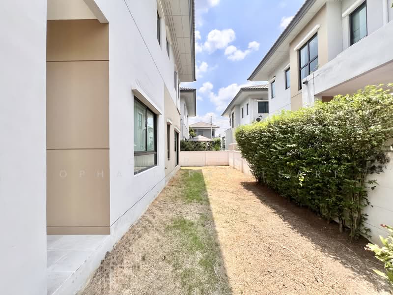 Centro Westgate, Nonthaburi, Soi 10 Leab Klong Phai, Bang Bua Thong, Bang Bua Thong, Nonthaburi, 3 Bedrooms, 195 sqm, Single Detached House For Rent, by Cherlin  Lophattarakulsart, 500216605 - DDproperty.com