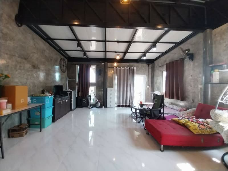 ขาย - บ้านเดี่ยวพร้อมที่ดินองค์รักษ์ นครนายก, นครนายก