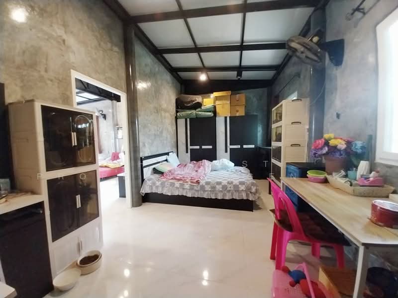 ขาย - บ้านเดี่ยวพร้อมที่ดินองค์รักษ์ นครนายก, นครนายก