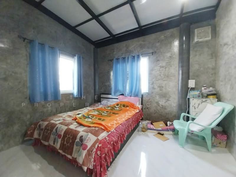 ขาย - บ้านเดี่ยวพร้อมที่ดินองค์รักษ์ นครนายก, นครนายก