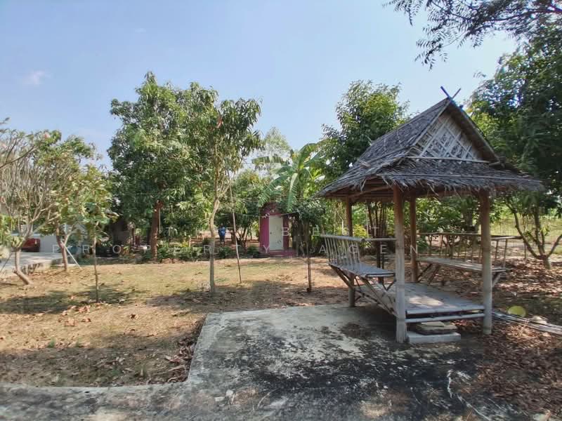 ขาย - บ้านเดี่ยวพร้อมที่ดินองค์รักษ์ นครนายก, นครนายก