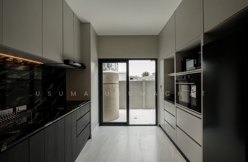 Baan Klang Muang Classe Sukhumvit 77, Bangkok, Soi On Nut 21, Suan Luang, Suan Luang, Bangkok, 3 Bedrooms, 214 sqm, Single Detached House For Rent, by Usuma Usumachat, 500216629 - DDproperty.com