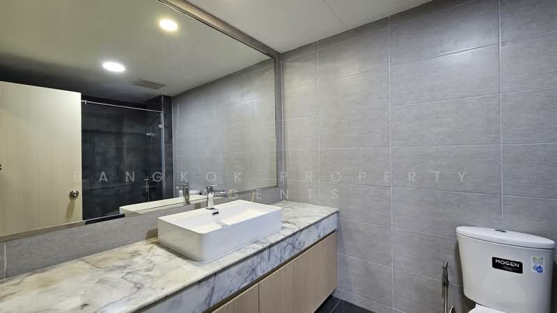 Bangkok River Marina, Bangkok, 266 Charan Sanitwong Rd., Bang Phlat, Bang Phlat, Bangkok, 3 Bedrooms, 181 sqm, Condo For Rent, by BANGKOK PROPERTY AGENTS, 500216634 - DDproperty.com