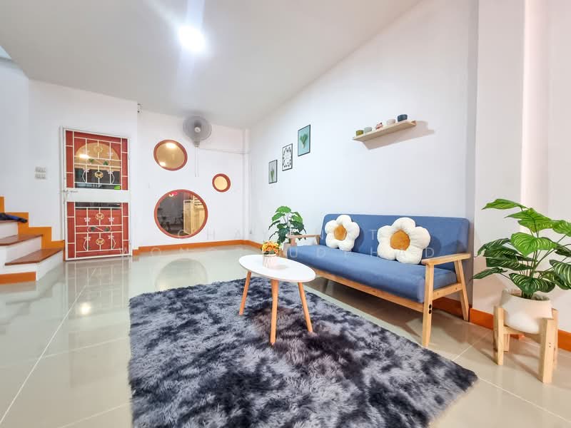 Panacea Ville : แพนนาเซีย วิลล์, ชลบุรี, หมู่ 4 ตำบลสำนักบก อำเภอเมืองชลบุรี จังหวัดชลบุรี, สำนักบก, เมืองชลบุรี, ชลบุรี, 80 ตร.ม., ทาวน์เฮ้าส์ ขาย, โดย Chayanat Wongphudphad, 500216654 - DDproperty.com