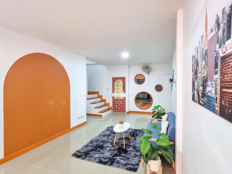 Panacea Ville : แพนนาเซีย วิลล์, ชลบุรี, หมู่ 4 ตำบลสำนักบก อำเภอเมืองชลบุรี จังหวัดชลบุรี, สำนักบก, เมืองชลบุรี, ชลบุรี, 80 ตร.ม., ทาวน์เฮ้าส์ ขาย, โดย Chayanat Wongphudphad, 500216654 - DDproperty.com