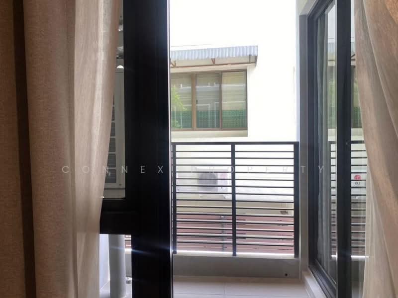 Runesu Thonglor 5, Bangkok, 82 Padi Madi Alley, Khlong Tan Nua, Watthana, Bangkok, 1 Bedroom, 33 sqm, Condo For Rent, by Connex Property, 500216656 - DDproperty.com
