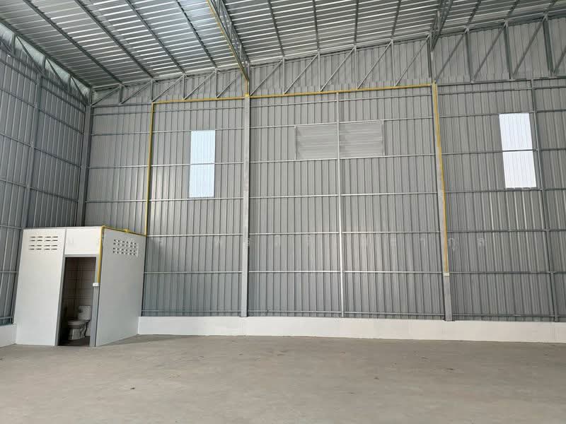 คลองจั่น บางกะปิ, Bangkok, Khlong Chan, Bang Kapi, Bangkok, , 300 sqm, Warehouse/Factory For Rent, by ณภัทร พรสิริเมธากุล, 500216674 - DDproperty.com