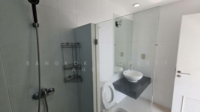 St Louis Grand Terrace, Bangkok, Soi Sathon 11 S Sathon Rd, Yan Nawa, Sathon, Bangkok, 2 Bedrooms, 96 sqm, Condo For Rent, by BANGKOK PROPERTY AGENTS, 500216678 - DDproperty.com