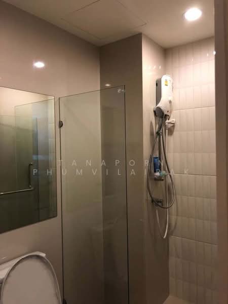 Life Asoke, Bangkok, Asoke-Dindang Road, Bang Kapi, Huai Khwang, Bangkok, 1 Bedroom, 35 sqm, Condo For Sale, by Tanaporn Phumvilairak, 500216692 - DDproperty.com