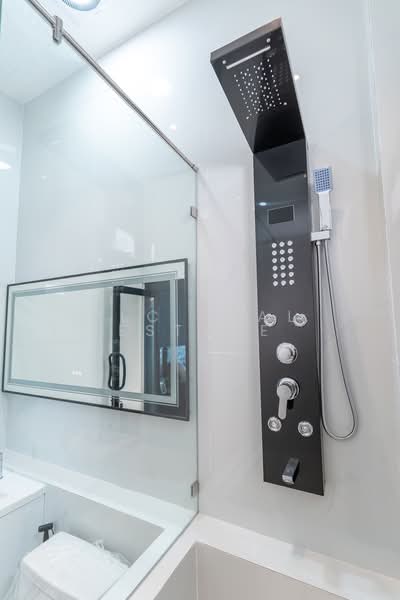 Luxury Pool Villa House for Sale in East Pattaya, Chon Buri (Pattaya), Bang Lamung, Bang Lamung (Pattaya), Chon Buri (Pattaya), 4 Bedrooms, 480 sqm, Villa For Sale, by PLC real estate, 500216704 - DDproperty.com