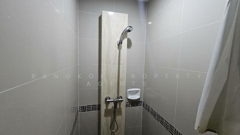 The Next Garden Suites, Bangkok, 111 Soi Sukhumvit 52, Sukhumvit Road, Bang Chak, Phra Khanong, Bangkok, 2 Bedrooms, 70 sqm, Condo For Rent, by BANGKOK PROPERTY AGENTS, 500216718 - DDproperty.com