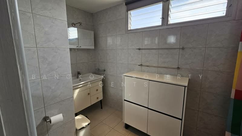 The Roof Garden Onnut, Bangkok, 697 Soi Sukhumvit 50, Phra Kanong, Khlong Toei, Bangkok, 2 Bedrooms, 78 sqm, Condo For Rent, by BANGKOK PROPERTY AGENTS, 500216752 - DDproperty.com