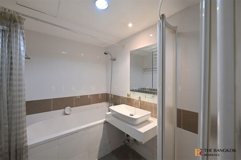 Serene Place Sukhumvit 24, Bangkok, 9 Soi Sukhumvit 24, Sukhumvit Road, Khong Tan, Khlong Toei, Bangkok, 2 Bedrooms, 79 sqm, Condo For Sale, by Sirirut Havee Akehurst, 500216787 - DDproperty.com