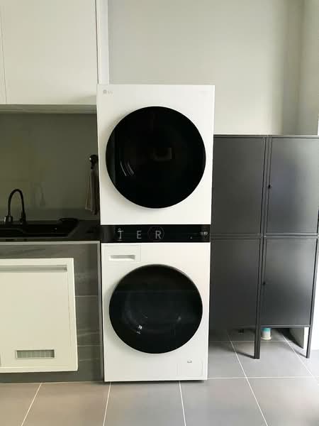 V Compound Tiwanon-Rangsit, Pathum Thani, Tiwanon Road, Bang Kadi, Muang Pathum Thani, Pathum Thani, 3 Bedrooms, 159 sqm, Townhouse For Sale, by Ter ., 500216822 - DDproperty.com