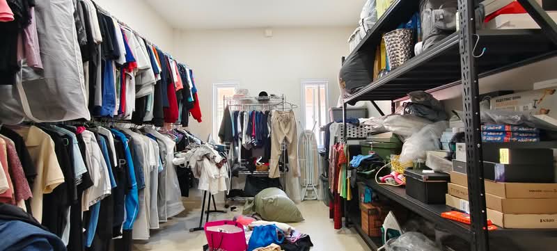 ขาย - หมู่บ้านกฤติมา​ นครศรีธรรมราช, นครศรีธรรมราช