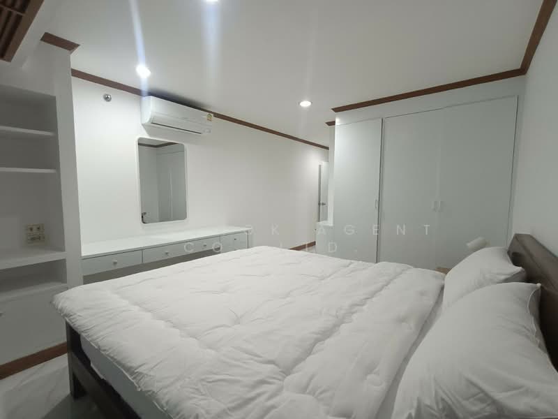 Witthayu Complex, Bangkok, 1673 New Petchaburi Road, Makkasan, Ratchathewi, Bangkok, 2 Bedrooms, 82 sqm, Condo For Rent, by Bangkok Agent Co.,Ltd., 500216891 - DDproperty.com