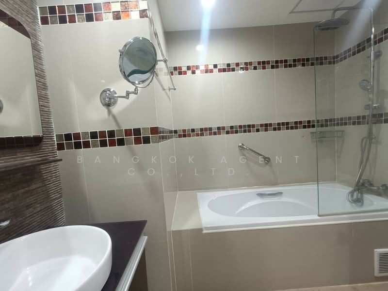 Witthayu Complex, Bangkok, 1673 New Petchaburi Road, Makkasan, Ratchathewi, Bangkok, 2 Bedrooms, 82 sqm, Condo For Rent, by Bangkok Agent Co.,Ltd., 500216891 - DDproperty.com