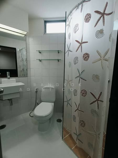 Witthayu Complex : วิทยุ คอมเพล็กซ์, กรุงเทพ, 1673 ถนนเพชรบุรีตัดใหม่, มักกะสัน, ราชเทวี, กรุงเทพ, 82 ตร.ม., คอนโด ให้เช่า, โดย Bangkok Agent Co.,Ltd., 500216893 - DDproperty.com