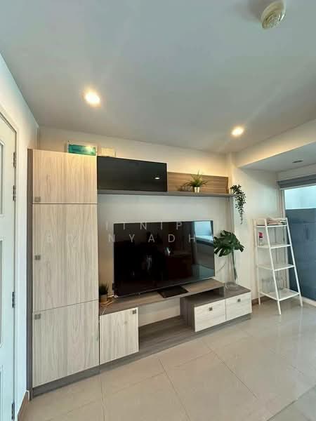 Supalai Wellington 2, Bangkok, Thimruemdam Road, Huai Khwang, Huai Khwang, Bangkok, 1 Bedroom, 42 sqm, Condo For Rent, by Kitnipat Boonyadhammakul, 500216898 - DDproperty.com