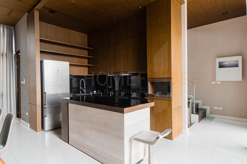 The Park Lane 22, Bangkok, 42 Soi Pridi Banomyong 45, Khlong Tan Nua, Watthana, Bangkok, 3 Bedrooms, 450 sqm, Townhouse For Rent, by Kay Tippayanet, 500216906 - DDproperty.com