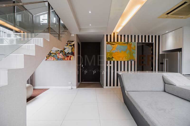 The Park Lane 22, Bangkok, 42 Soi Pridi Banomyong 45, Khlong Tan Nua, Watthana, Bangkok, 3 Bedrooms, 450 sqm, Townhouse For Rent, by Kay Tippayanet, 500216906 - DDproperty.com