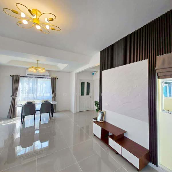 Prueklada Rangsit Klong 4, Pathum Thani, Sawai Pracharat Road, Lat Sawai, Lam Luk Ka, Pathum Thani, 3 Bedrooms, 160 sqm, Single Detached House For Sale, by AJHOMECENTER - คุณจ๋า, 500216916 - DDproperty.com