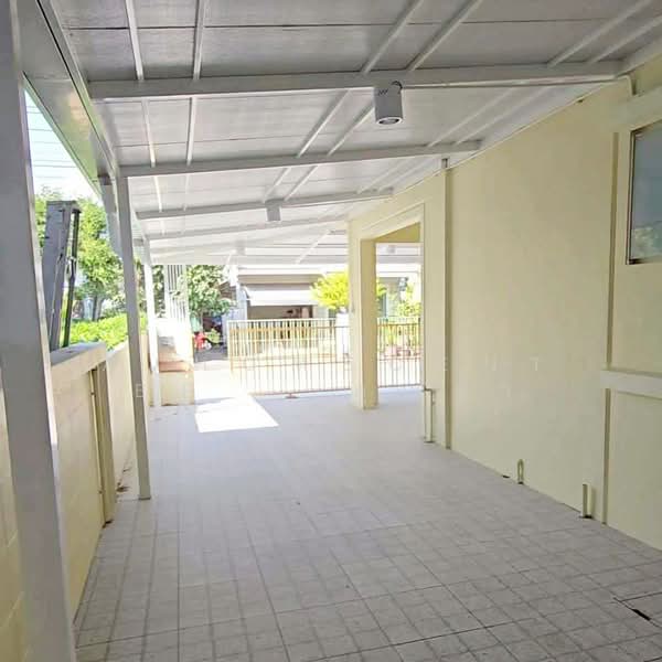 Prueklada Rangsit Klong 4, Pathum Thani, Sawai Pracharat Road, Lat Sawai, Lam Luk Ka, Pathum Thani, 3 Bedrooms, 160 sqm, Single Detached House For Sale, by AJHOMECENTER - คุณจ๋า, 500216916 - DDproperty.com