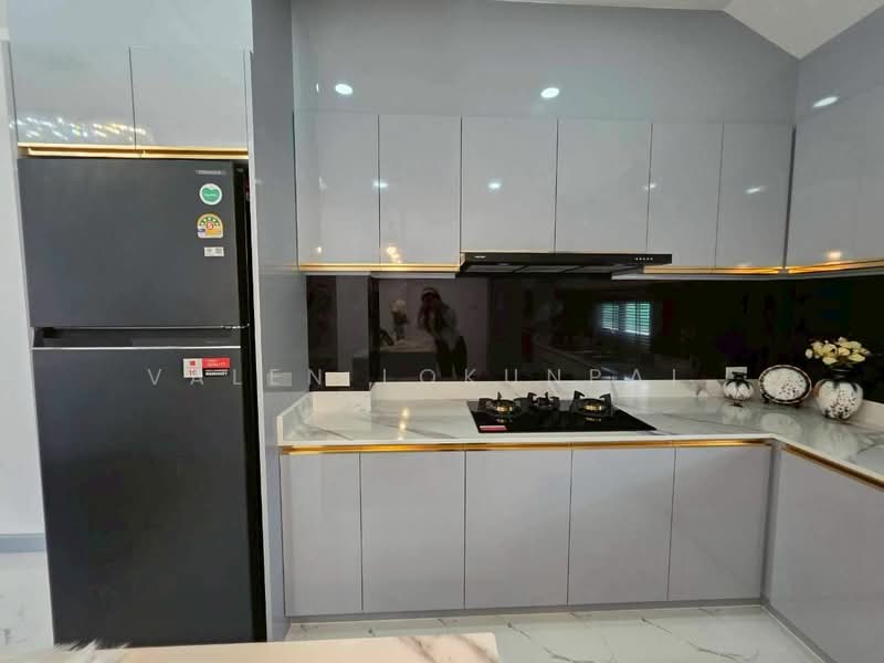 Impress House Village, Chon Buri (Pattaya), Nong Pru, Bang Lamung (Pattaya), Chon Buri (Pattaya), 4 Bedrooms, 400 sqm, Villa For Sale, by Valen Lokunpai , 500216924 - DDproperty.com