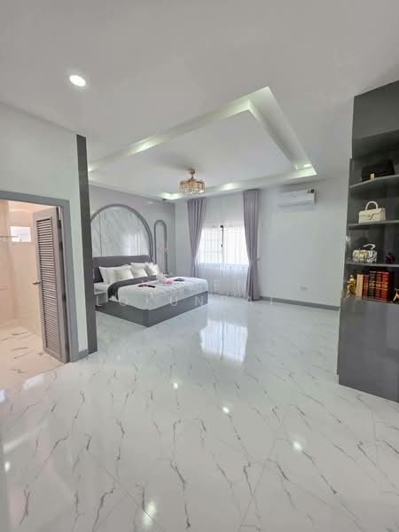 Impress House Village, Chon Buri (Pattaya), Nong Pru, Bang Lamung (Pattaya), Chon Buri (Pattaya), 4 Bedrooms, 400 sqm, Villa For Sale, by Valen Lokunpai , 500216924 - DDproperty.com