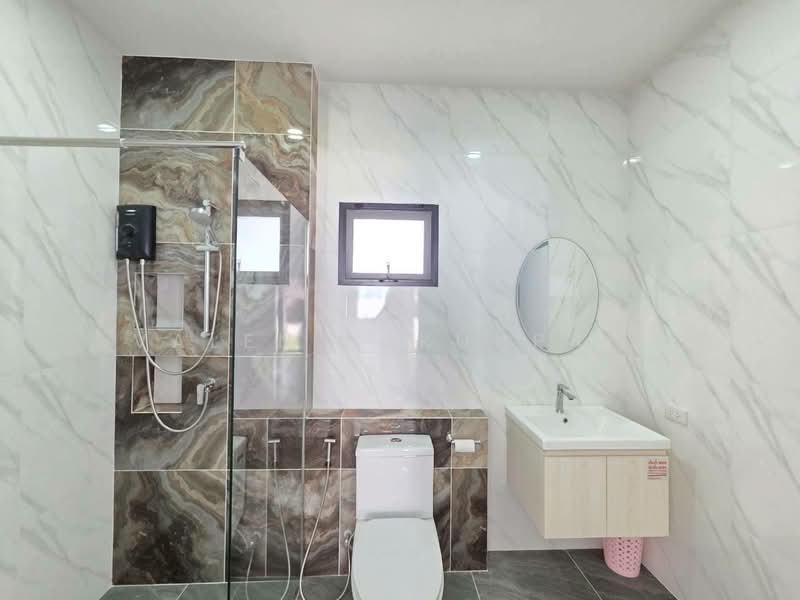 Impress House Village, Chon Buri (Pattaya), Nong Pru, Bang Lamung (Pattaya), Chon Buri (Pattaya), 4 Bedrooms, 400 sqm, Villa For Sale, by Valen Lokunpai , 500216924 - DDproperty.com