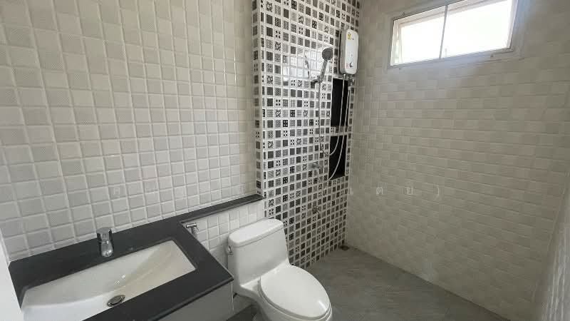 ทาวน์เฮ้าส์ 3 ชั้น เดอะบริติช กัลปพฤกษ์ พร้อมอยูู่ ราคาถูก, Bangkok, กัลปพฤกษ์, Bang Wa, Phasi Charoen, Bangkok, 3 Bedrooms, 220 sqm, Townhouse For Sale, by คุณฐานิต (เตย), 500216940 - DDproperty.com