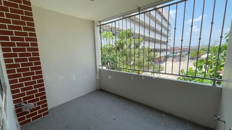 ทาวน์เฮ้าส์ 3 ชั้น เดอะบริติช กัลปพฤกษ์ พร้อมอยูู่ ราคาถูก, Bangkok, กัลปพฤกษ์, Bang Wa, Phasi Charoen, Bangkok, 3 Bedrooms, 220 sqm, Townhouse For Sale, by คุณฐานิต (เตย), 500216940 - DDproperty.com