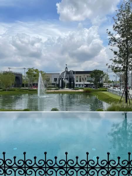 Siri Place Mega Bangna : สิริ เพลส เมกา บางนา, สมุทรปราการ, 999 ถนนบัวนครินทร์, บางแก้ว, บางพลี, สมุทรปราการ, 100 ตร.ม., ทาวน์เฮ้าส์ ให้เช่า, โดย Rapeephan, 500216984 - DDproperty.com