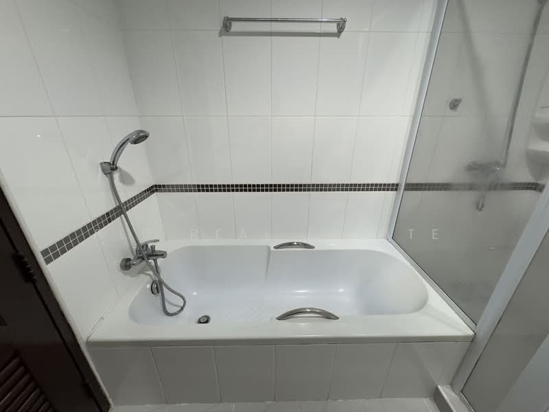 Platinum Suites Condominium Jomtien, Chon Buri (Pattaya), พัทยา พัทยา, Nong Pru, Bang Lamung (Pattaya), Chon Buri (Pattaya), 1 Bedroom, 52 sqm, Condo For Sale, by PLC real estate, 500217003 - DDproperty.com