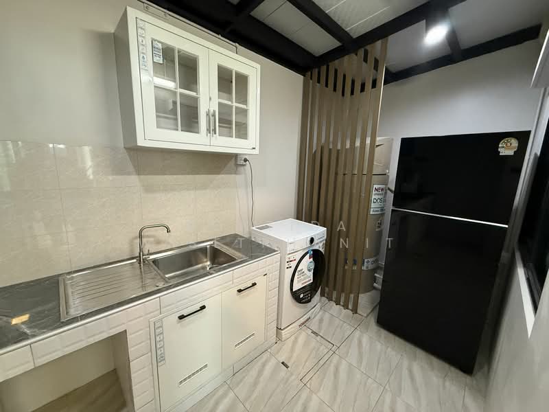 Anasiri Ramkhamhaeng, Bangkok, Ramkhamhaeng 122, Khlong Song Ton Nun, Lat Krabang, Bangkok, 3 Bedrooms, 99 sqm, Townhouse For Rent, by Dontida Wisetphanit, 500217022 - DDproperty.com