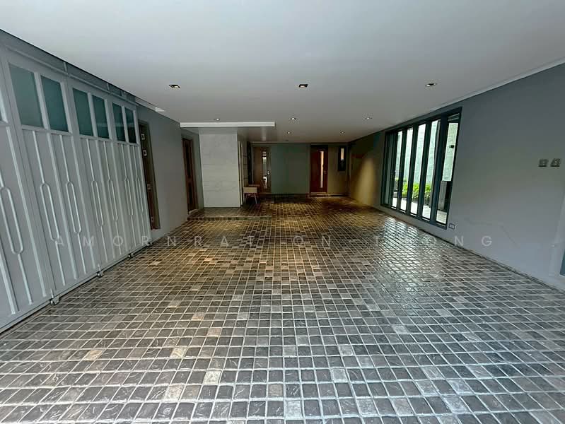 Semi-detached House, Bangkok, Phaya Thai, Phaya Thai, Bangkok, 3 Bedrooms, 500 sqm, Semi-Detached House (Twin House) For Sale, by Amornrat On-Thong, 500217046 - DDproperty.com