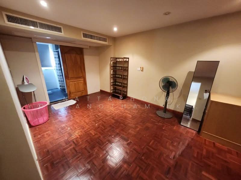 For Rent - 15 Suite, Bangkok