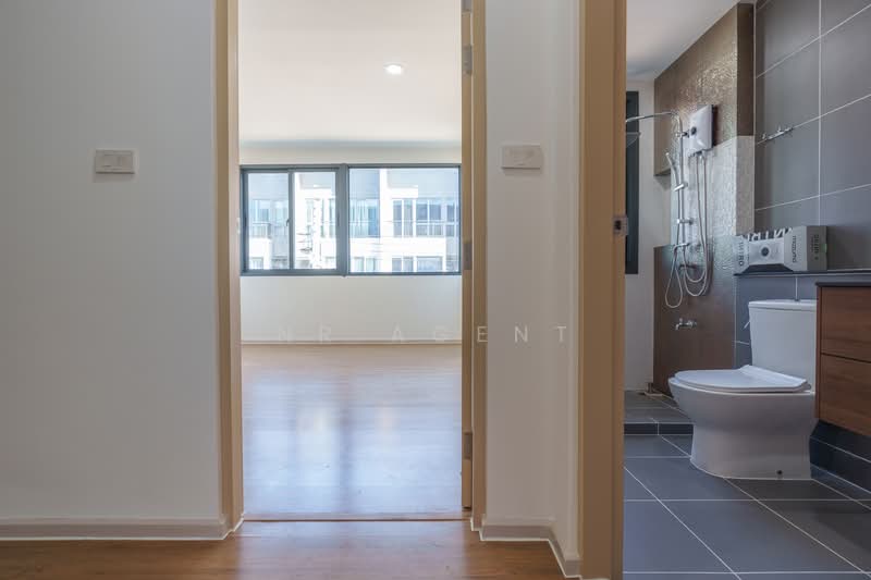 Baan Klang Muang Sathorn-Suksawat, Samut Prakan, 29 Suk Sawat 39, Bang Phung, Phra Pra Daeng, Samut Prakan, 3 Bedrooms, 185 sqm, Townhouse For Sale, by NR AGENT, 500217056 - DDproperty.com