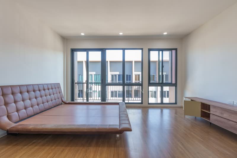 Baan Klang Muang Sathorn-Suksawat, Samut Prakan, 29 Suk Sawat 39, Bang Phung, Phra Pra Daeng, Samut Prakan, 3 Bedrooms, 185 sqm, Townhouse For Sale, by NR AGENT, 500217056 - DDproperty.com