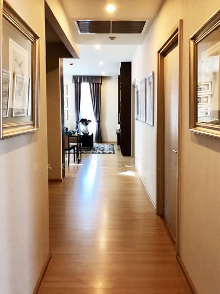 Noble Refine, Bangkok, Soi Sukhumvit 26, Sukhumvit Road, Khong Tan, Khlong Toei, Bangkok, 2 Bedrooms, 70 sqm, Condo For Rent, by Tanapat Sakonsontised, 500217077 - DDproperty.com