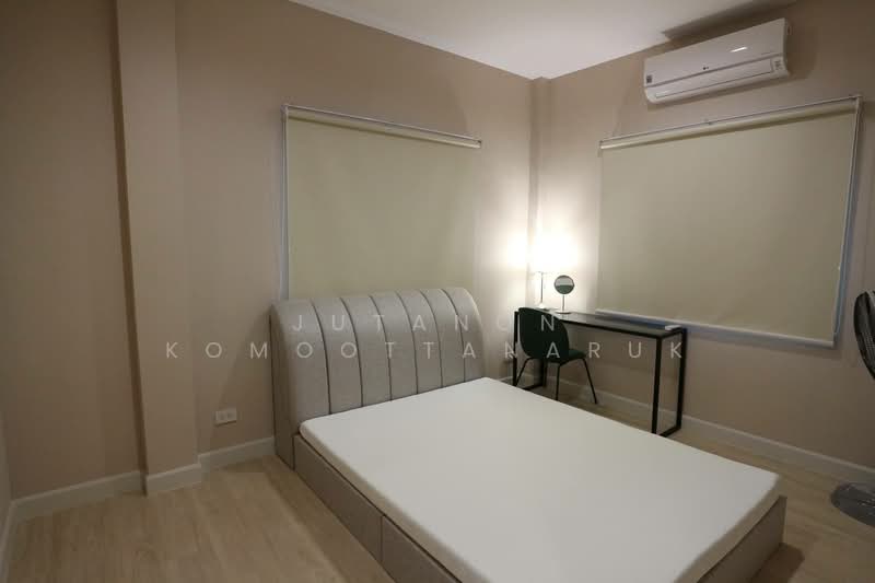 V Compound Tiwanon-Rangsit : วี คอมพาวด์ ติวานนท์-รังสิต, ปทุมธานี, ถนนติวานนท์, บางกะดี, เมืองปทุมธานี, ปทุมธานี, 159 ตร.ม., ทาวน์เฮ้าส์ ขาย, โดย Jutanon Komoottanaruk, 500217120 - DDproperty.com