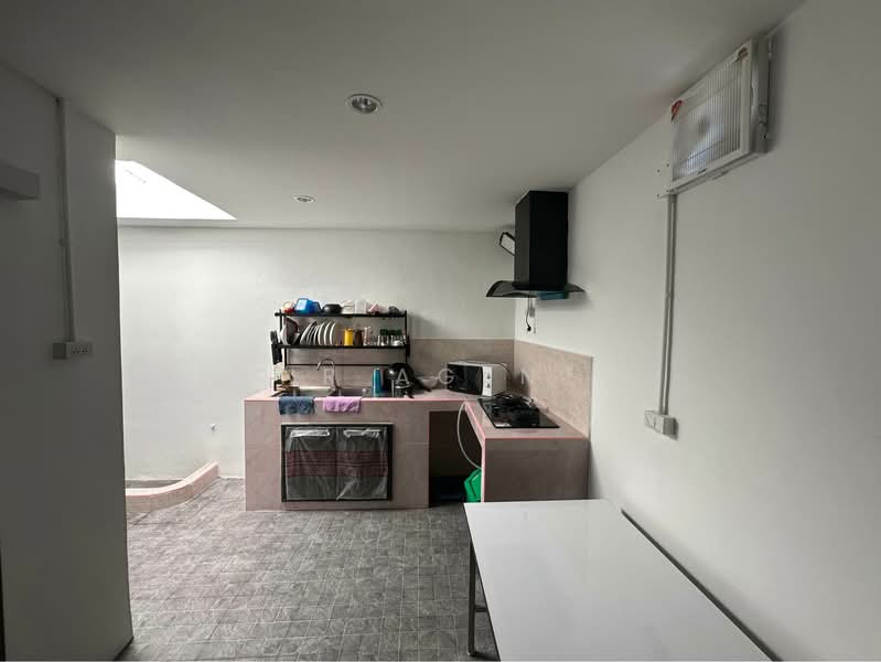 Lumpini Townplace Sukhumvit-Srinakarin, Samut Prakan, Samrong Nua, Muang Samut Prakarn, Samut Prakan, 3 Bedrooms, 163 sqm, Townhouse For Sale, by NR AGENT, 500217135 - DDproperty.com