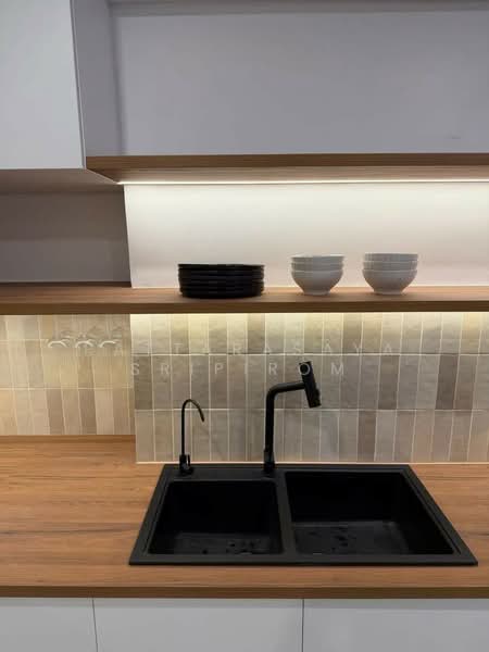 Richmond Palace, Bangkok, Soi Sukhumvit 43 Sukhumvit Road, Khlong Tan Nua, Watthana, Bangkok, 3 Bedrooms, 143 sqm, Condo For Rent, by Pattarasaya Sripirom, 500217136 - DDproperty.com