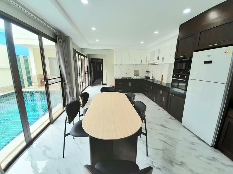 House rawai, Phuket, Rawai, Muang Phuket, Phuket, 4 Bedrooms, 220 sqm, Single Detached House For Rent, by Prime Rosie, 500217139 - DDproperty.com