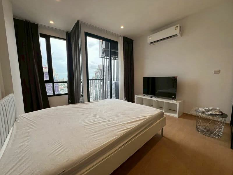 Maru Ekkamai 2, Bangkok, 70-5 Sukhumvit 63 Road, Phra Kanong Nua, Watthana, Bangkok, 1 Bedroom, 30 sqm, Condo For Rent, by Jarunat K, 500217178 - DDproperty.com
